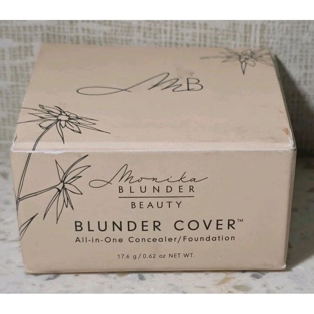 Monika Blunder Blunder Cover All-in-One Concealer Foundation 6.25 SECHS.25 - NEW